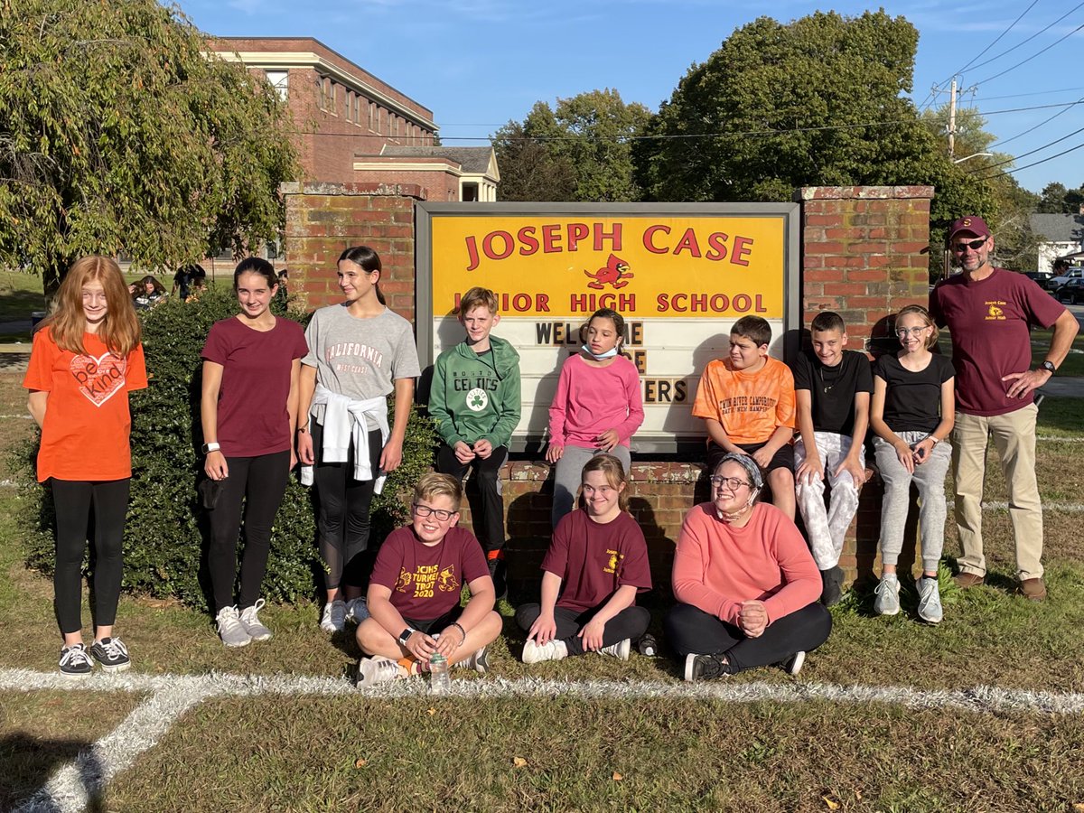 casejrhigh's tweet photo. Great time today at our Unified Bocce meet with the best team ever! @gkelley_25 @KarenLl80971479 @KellyRaleigh99 @CoachMacGyver https://t.co/qe01zKUBXt