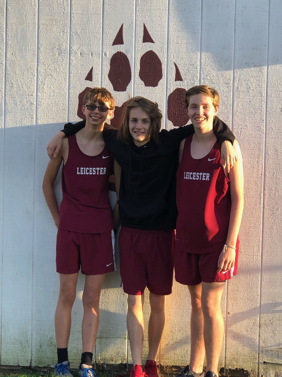 LPSXCTrack's tweet photo. Good last run on the home course by our 3 seniors today. Both Kyle and Matt have run since 7th Grade and Tim has the longest career at 7 seasons starting in grade 6! https://t.co/6n2iz6bDti