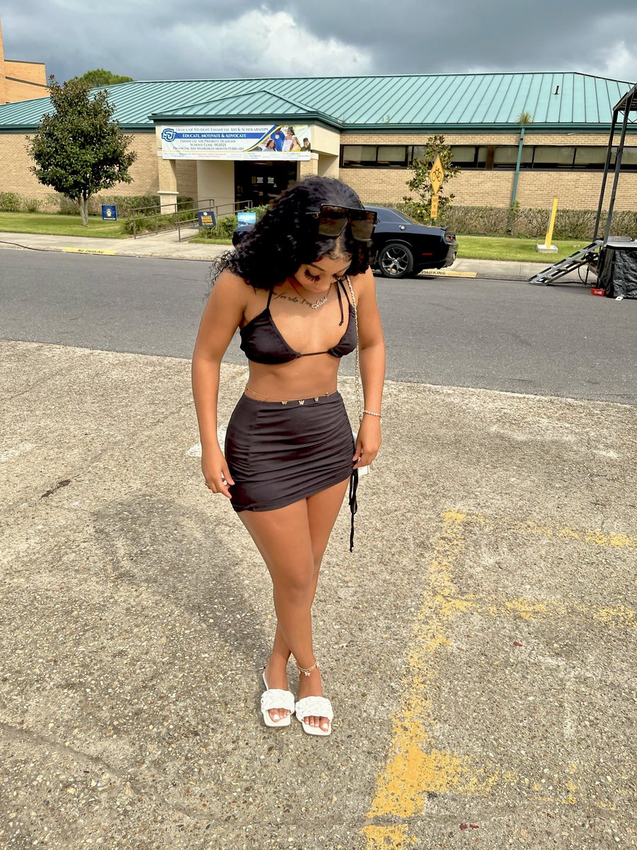 ZhaneAmya's tweet photo. Pretty Wednesday For A Pretty Bitch ❤️‍🔥 #SUHomecoming https://t.co/sS2rGhJdYN
