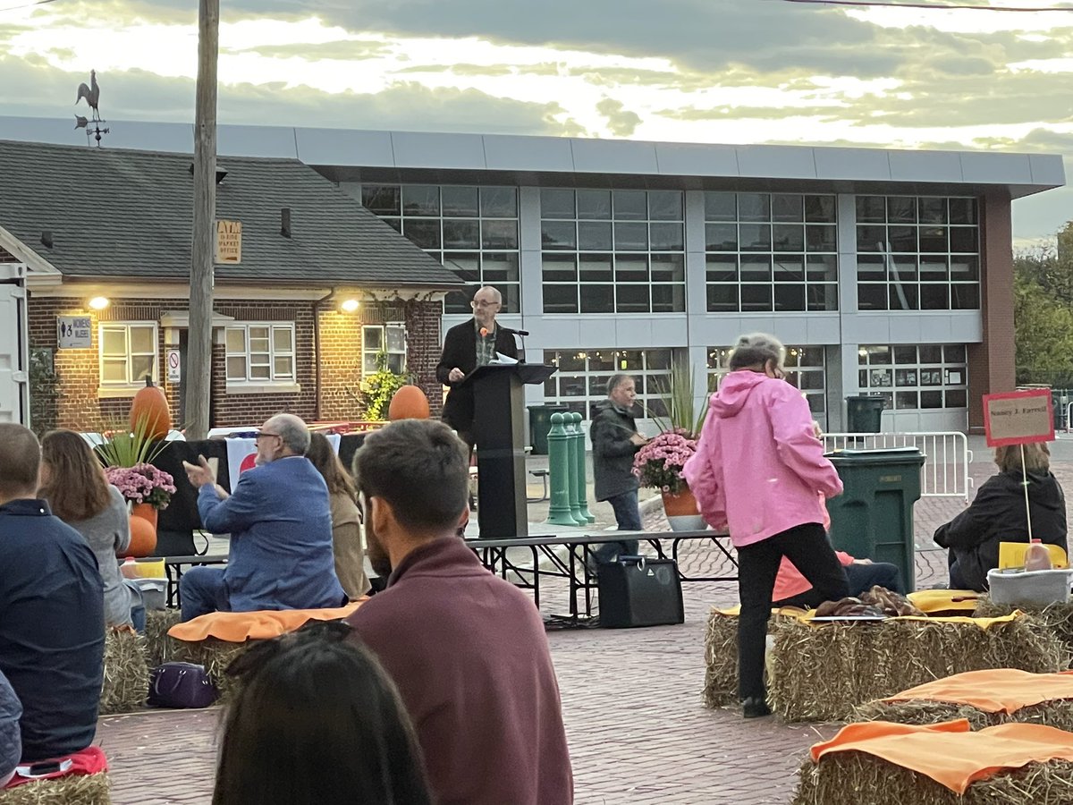 amykotlarz's tweet photo. Getting our inspiration on with @Causewave @misterbutter at the 2021 annual celebration at the Public Market. https://t.co/t5j5pPuNTK