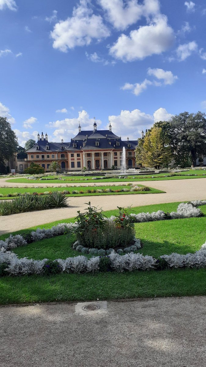 1953_martin's tweet photo. Das schöne Schloss Pillnitz. https://t.co/VLqMTH0h7h