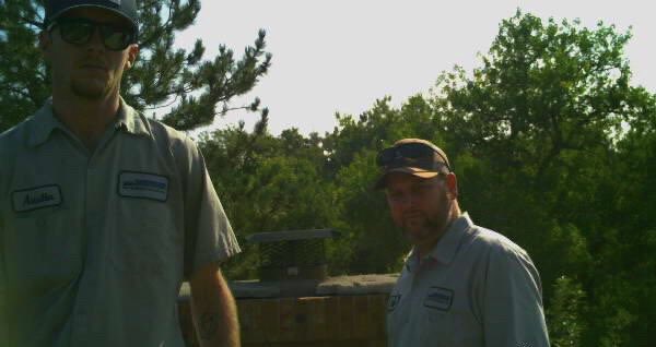 WhitmorePestCtr's tweet photo. The team got caught on their own #wildlife cam! https://t.co/okBxmlbjt5