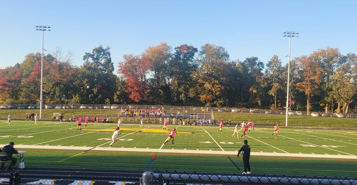 amityathletics's tweet photo. As expected, a great match between Amity and Cheshire on the pitch today.  Izza Kurpios feeds Audrey Marin for the 3-2 lead and game winner.  @GameTimeCT #ctgsoc https://t.co/QcQlIuRpWq