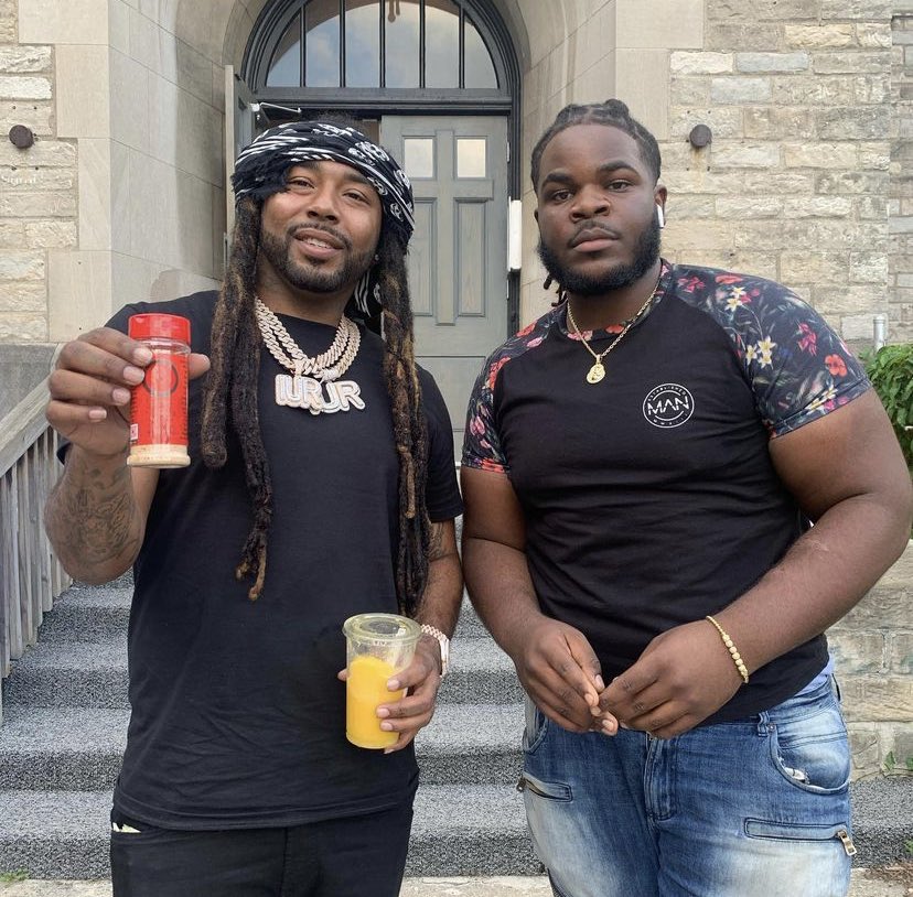 _JohnGiovanni's tweet photo. Vezzo Rich Off Pints, Iโm Tryna get Rich Off Seasoning! Keep running them streams up for @Icewear_Vezzo run up them Amazon sells up for @giovannisseasoning We got the Drank God stamp! #RichOffPints2 #GiovannisSeasoning #Whattttttt #DrankGod
https://t.co/ObKCYb3iOr https://t.co/wH9EFWQ6wn