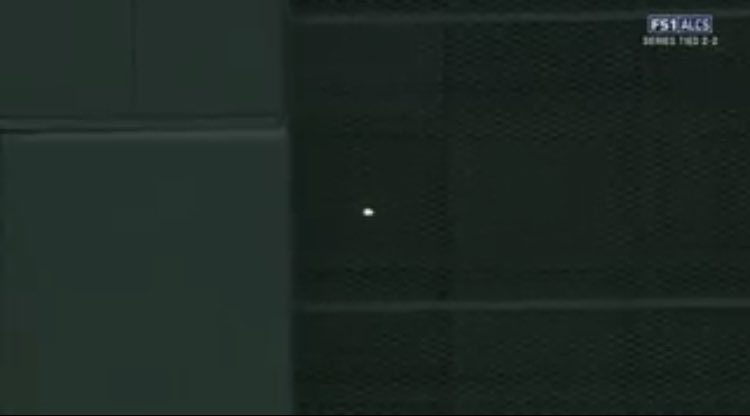 michaelschwab13's tweet photo. Umpires stopped the game because there was a light switching on and off in center field? What are the Red Sox up to? https://t.co/6cfRz6VpD1