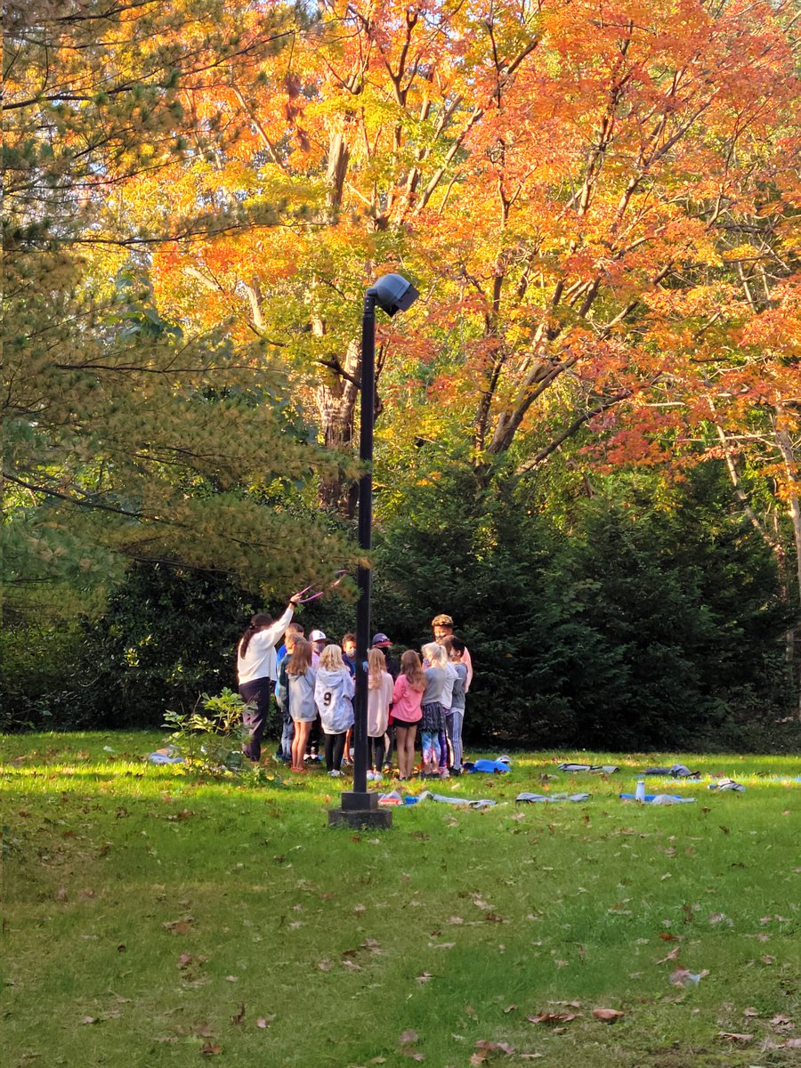 5th Grade News tweet media