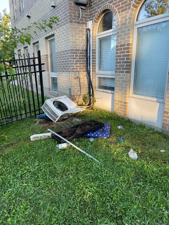 IndianaMuslims's tweet image. We are saddened to hear about the vandalism and destruction of property at the Islamic Center of Bloomington. Please keep this community in your prayers and ⚠️ if you have any helpful information, reach out ⚠️