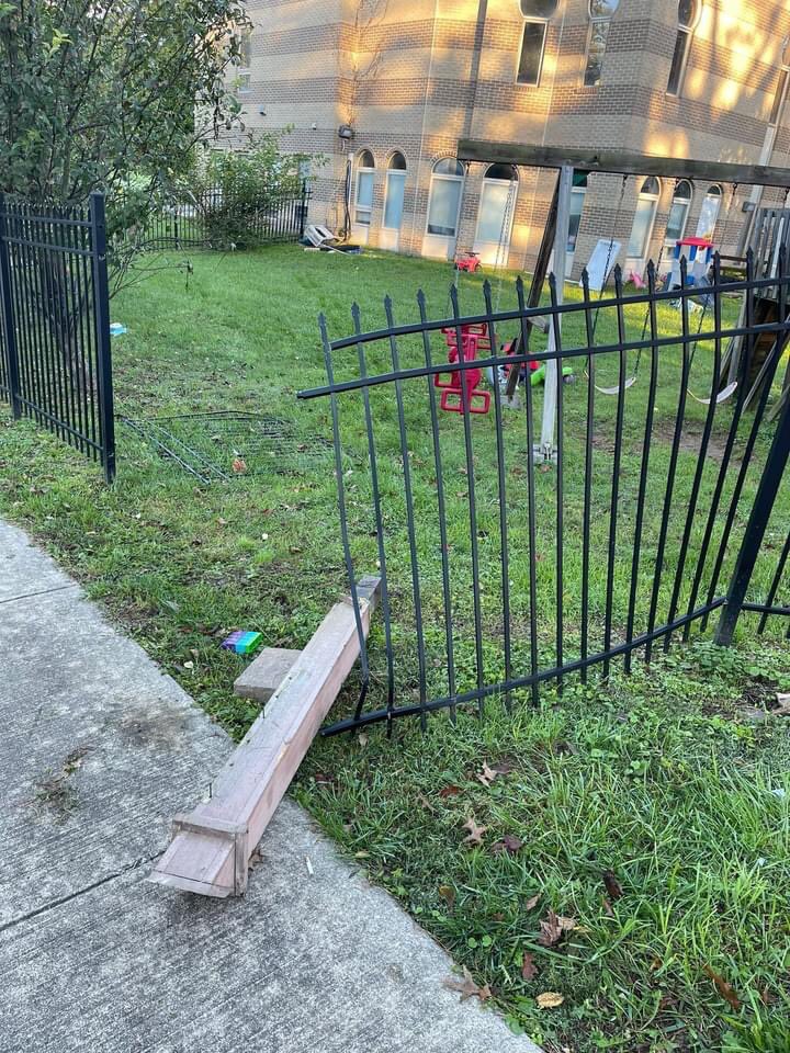 IndianaMuslims's tweet image. We are saddened to hear about the vandalism and destruction of property at the Islamic Center of Bloomington. Please keep this community in your prayers and ⚠️ if you have any helpful information, reach out ⚠️