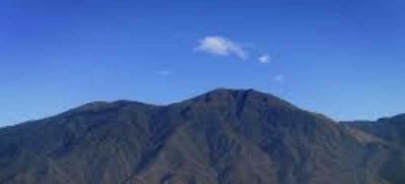 rociosanmiguel's tweet image. Maduro anuncia creación de la primera ciudad comunal de Venezuela, en el cerro “El Ávila”

Es decir, anuncia un ecocidio (graves daños a la naturaleza de forma generalizada a largo plazo)

El Ávila no puede ser destruido por capricho político

No + mas daño para Venezuela 🙏🏼