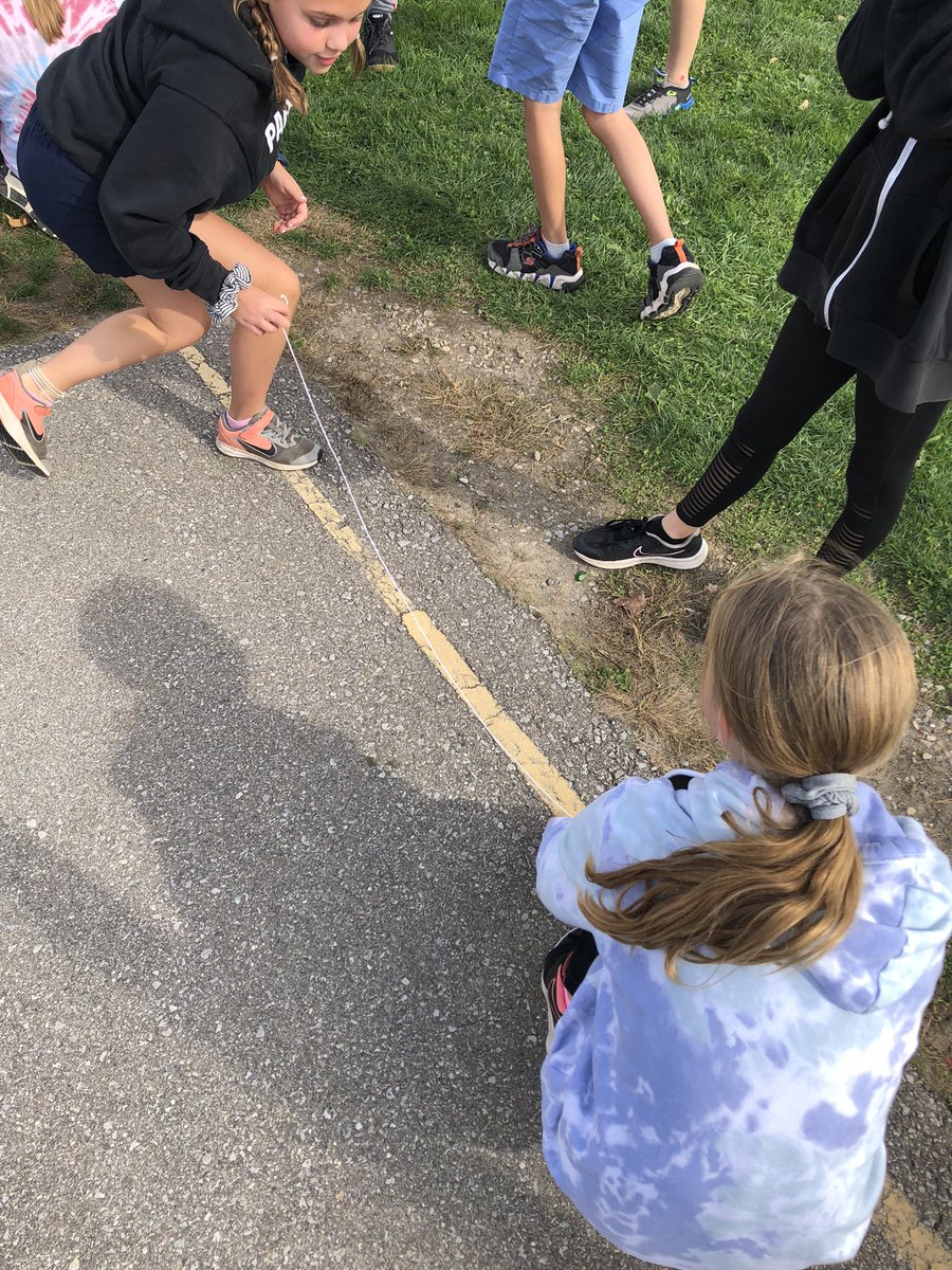 A beautiful day for math outside today. <a href="/TVDSB/">Thames Valley DSB</a> @ParkviewPS_K Ss enjoyed estimating perimeter, area, and circumference for #TakeMeOutsideDay