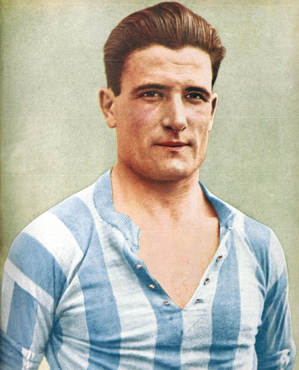CopaLendas's tweet photo. Luis Monti, Argentina 🇦🇷.
Copa do Mundo de 1930, Uruguai.
Vice campeão.
2 gols, 4 jogos.
#monti #argentina #worldcup30 #copa30 #fifa #leyenda #dobleancho #leónazul #luisito #laalbiceleste #lacelesteyblanca #laselección #afa #parquecentral #arg #julesrimet https://t.co/NSQdyJM42z