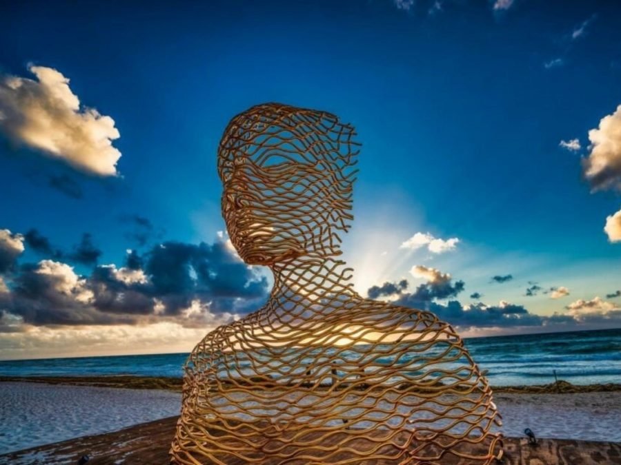 Revista_Yucatan's tweet photo. #Tulum y su nuevo parque de esculturas gigantes ✨

El hotel Ahau abrió este 15 de octubre un parque temático de esculturas gigantes dentro de sus instalaciones. Visita este Pueblo Mágico y no te pierdas sus principales atractivos.

¡Todos los detalles!👉 https://t.co/zH7bVqRz9y https://t.co/ep7kQjsSZI