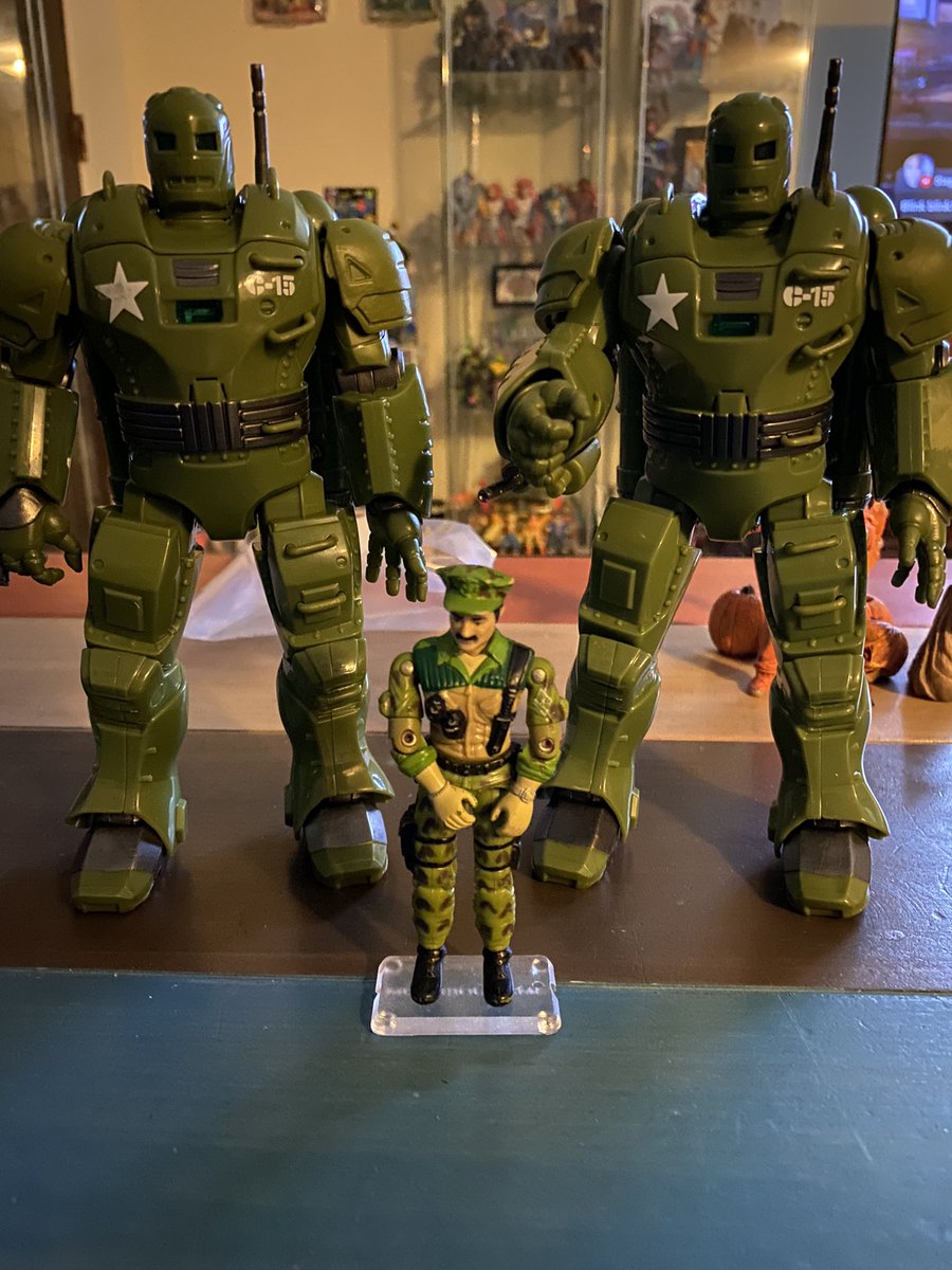 WilliamMitchner's tweet photo. Disney ToyBox Hydra Smashers arrived for the #GIJoe display. I love the look of these and always thought the Joes should have an armor suit like Cobra had the SNAKE armor. #YoJoe #WhatIfMarvel #DisneyToyBox #ActionFigures https://t.co/oyJHt7avsO