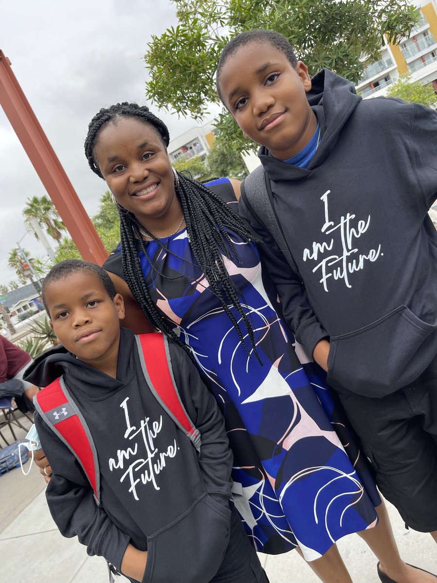 itsvasquez2u's tweet photo. LATE POST: Special thanks to @sd_fdn for supporting @UCSDCREATE’s summer STEAM camps! These are some of our participants that were recognized by staff to receive back to school gear, supplies, snacks and a sweater to remind them of who they are…the future! https://t.co/wsBtFZtVa7