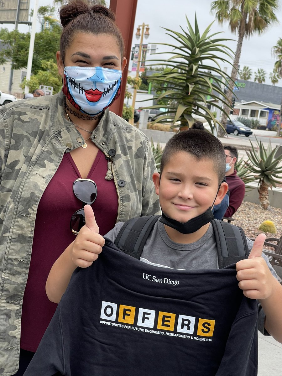 itsvasquez2u's tweet photo. LATE POST: Special thanks to @sd_fdn for supporting @UCSDCREATE’s summer STEAM camps! These are some of our participants that were recognized by staff to receive back to school gear, supplies, snacks and a sweater to remind them of who they are…the future! https://t.co/wsBtFZtVa7