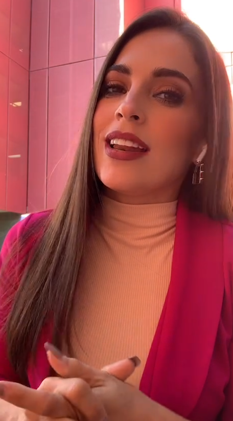 FOXDeportes's tweet photo. ¡Estamos EN VIVO!
@yani_gianola comparte los detalles en la previa del partido @Xolos vs. @Chivas que vivirás esta noche en @FOXDeportes. #FOXLigaMX #FDLive
Síguenos ahora en nuestro #IGLive aquí: https://t.co/dNMU7rcfmT https://t.co/Ll2mkvRgl5