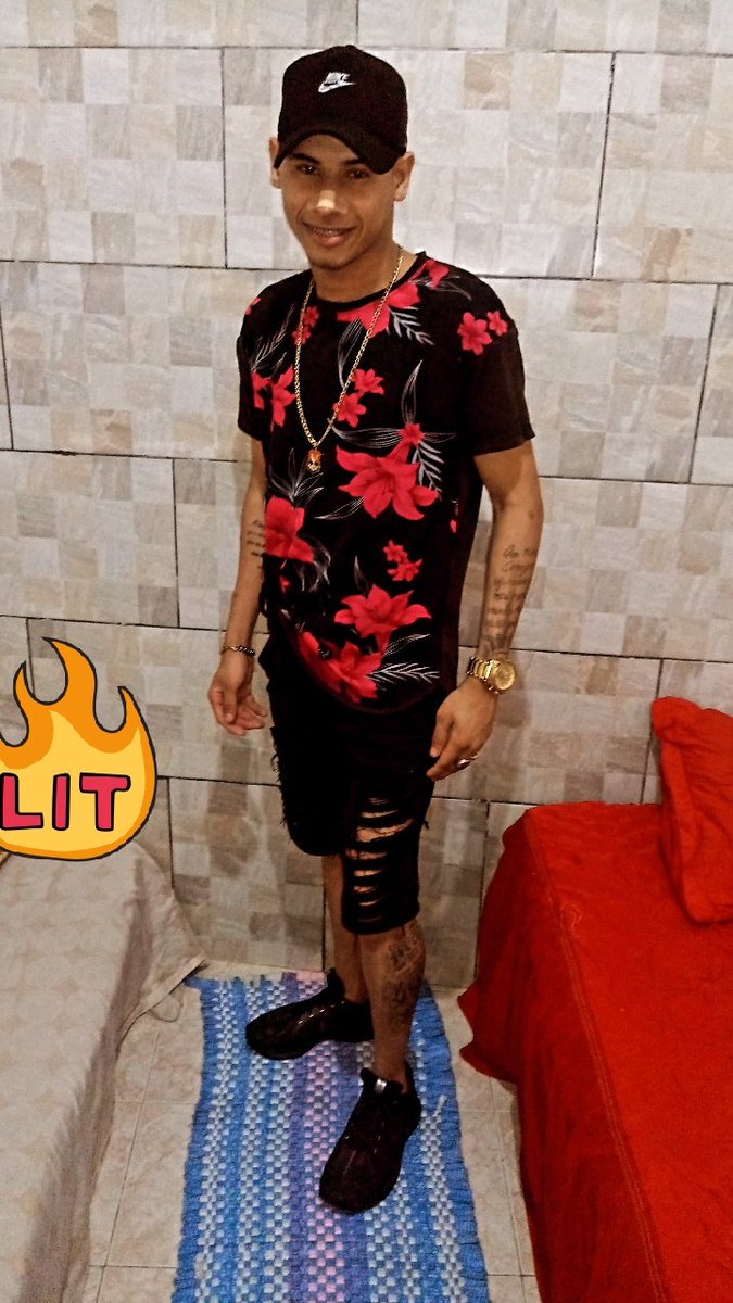 ratinhoPivete's tweet photo. Modo Tralha: Ativado ❤️🔥
    #Volteiii 💪 https://t.co/Ad8tjxgMdw