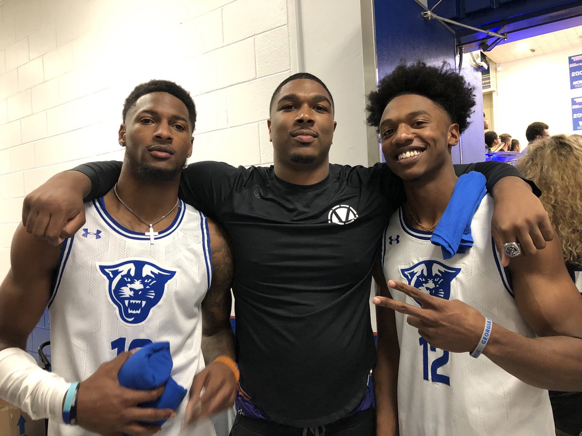 Great to have #PantherPro @MastaBruce_ back in the building tonight for GSU Jam!

#OurCity | #PantherFamily