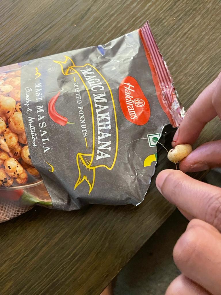 LogicalKandi's tweet photo. @HaldiramSnacks Found a hair in the Magic Makhana packet!!!! This is very poor quality control and unhygienic especially in this pandemic time! Would advise everyone to stop getting their products! https://t.co/DRk0LI1bqx