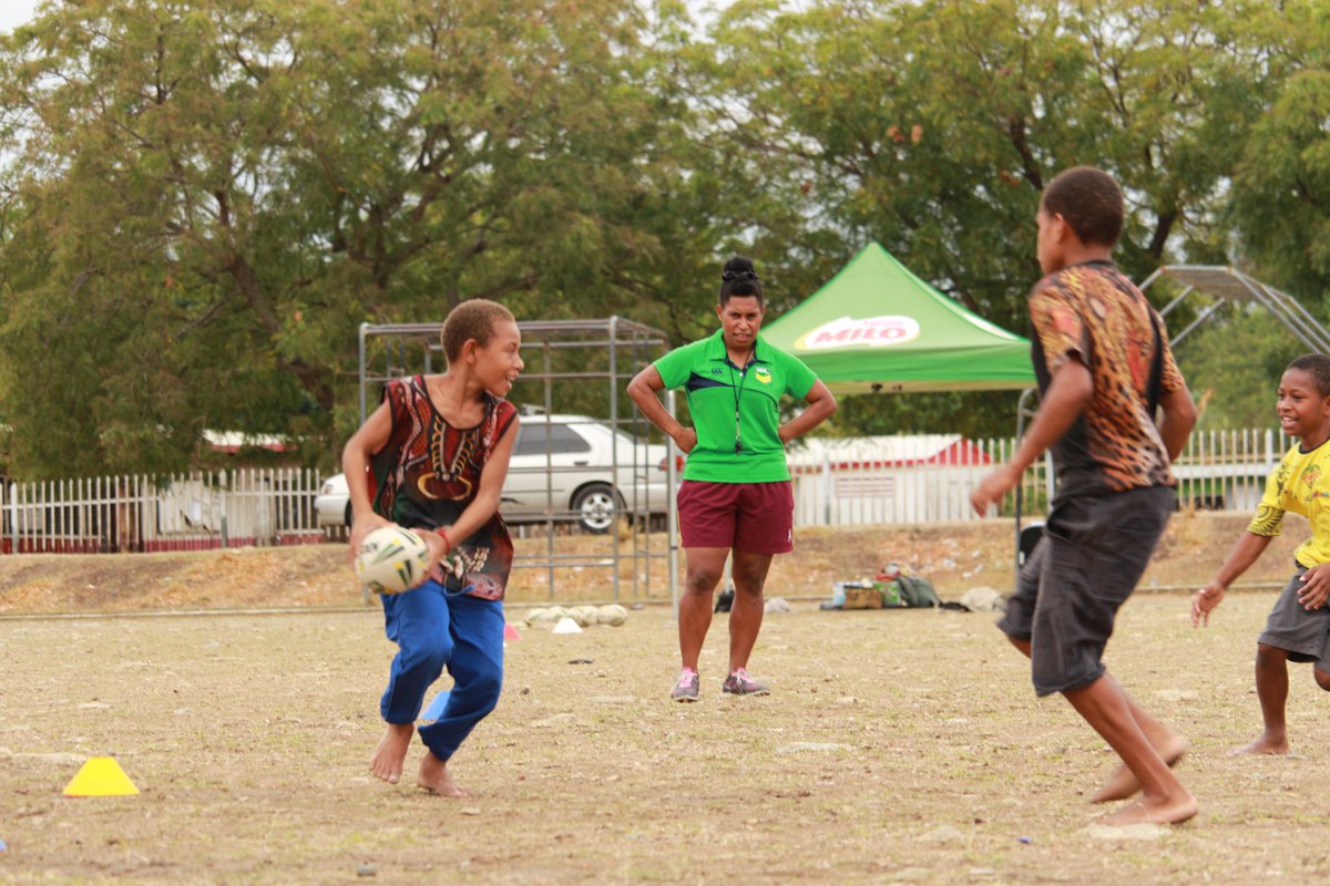 Good morning folks! Check out these awesome images from a recent #holidayclinic held in #NCD . 

Keep safe by practicing the #leaguefor5ive.

#rugbyleague #pngaustraliapartnership  #education #Respect #health #milo #COVID19 

<a href="/AusHCPNG/">Ewen McDonald</a> <a href="/PNGEduNews/">PNG Education News</a> <a href="/PNGRFL_Official/">PNG Rugby Football League</a> <a href="/NRLCommunity/">NRL Community</a>