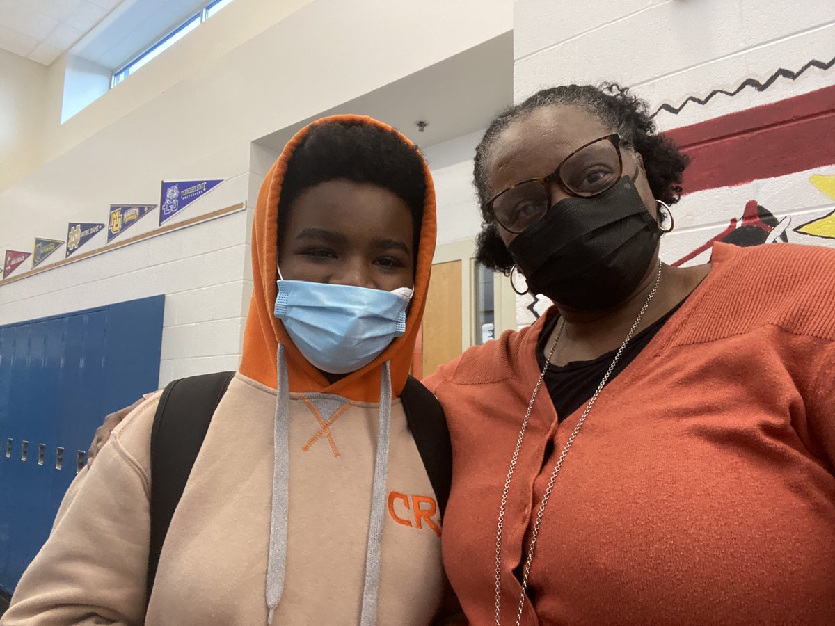 TeamDeerPark's tweet photo. Unity Day “The Deer Park Way” @TaylorKandice @DPMMSMagnet @DPMMS_Library @BaltCoPS https://t.co/sBYHskrBLK
