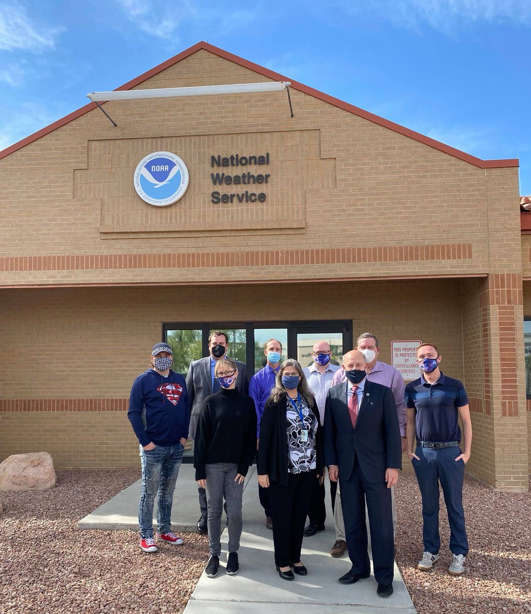 NWSVegas's tweet image. Today we had the pleasure of hosting Dr. Richard Spinrad who is the Administrator of @NOAA, as well as Mary Erickson who is the Deputy Director of the @NWS! It was a great opportunity to showcase what our office does to our senior leadership! 😊