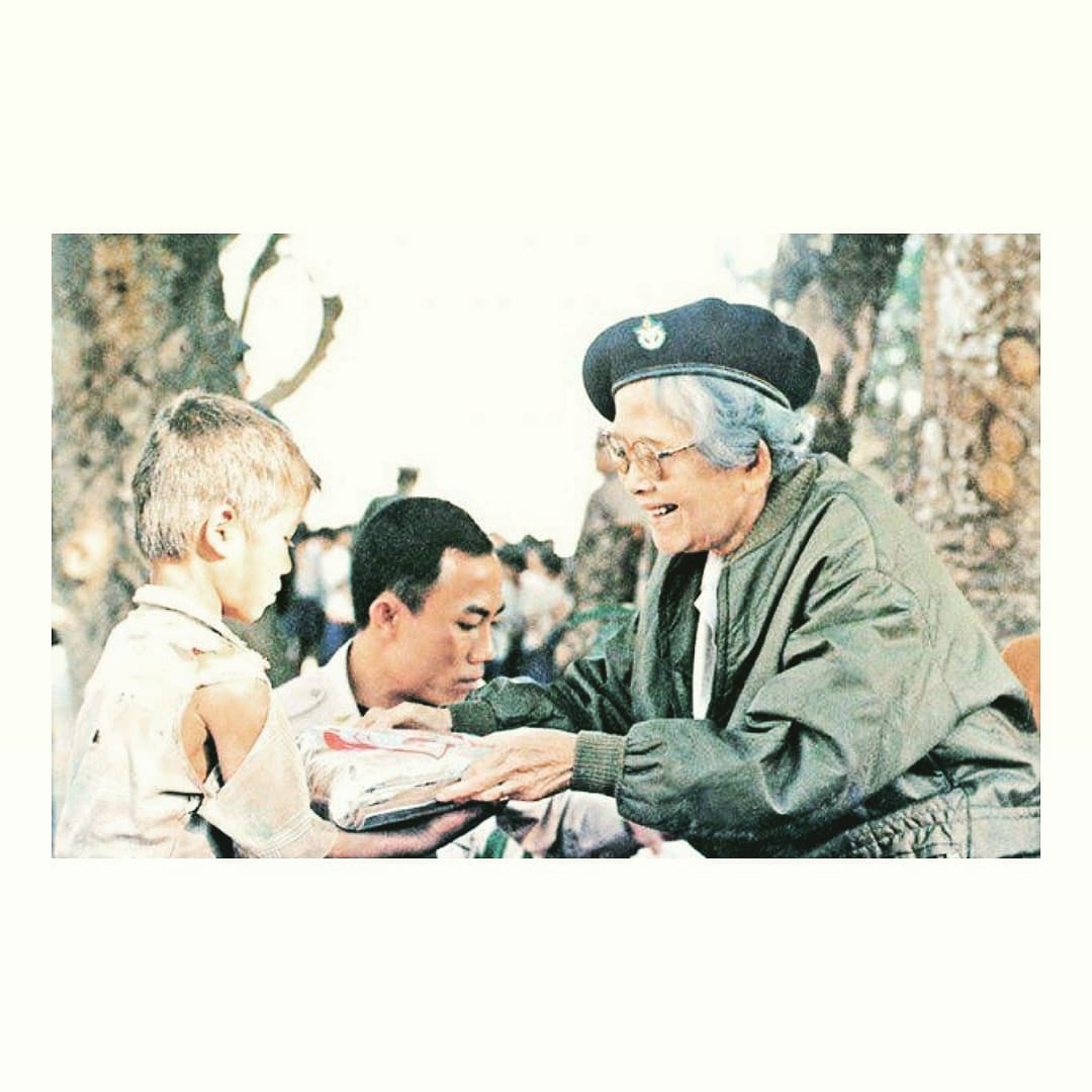 Shi_147's tweet photo. 21​ ตุลาคม​ 2564
121 ปี​ วันคล้าย��วัน​พระราช​สมภพ
🙏น้อมรำ​ลึก​ใน​พระมหา​กรุณา​ธิคุณ​ล้นเกล้า​อย่างหาที่สุดมิได้​🙏 https://t.co/lHg39xxiGA