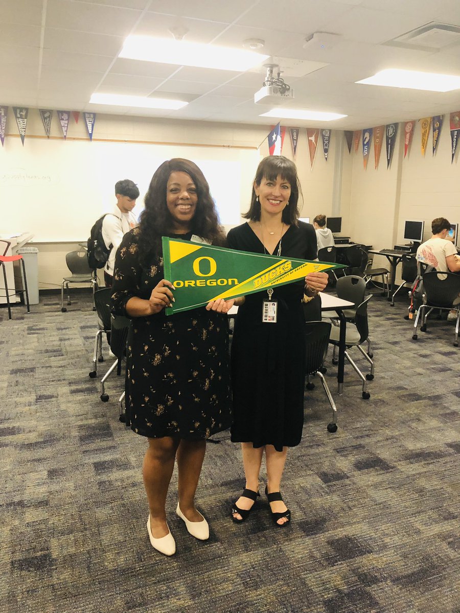 Today I did a recruitment presentation at a high school here in Houston. It turns out the counselor is also an Oregon alumn, and we both attended the SAME high school in Eugene! #smallworld #admisssions #UniversityofOregon