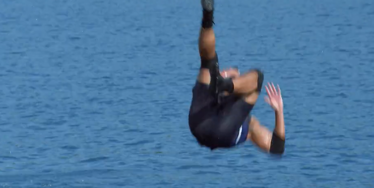 TheAllanAguirre's tweet photo. Josh really be tall for no reason. This man is 6'2 and could have walked/hopped off across half the beams for this daily challenge. 

Instead, he Goofs it up on a small jump and falls immediately. 

#TheChallenge37   #TheChallenge https://t.co/dcKRr8IMsA