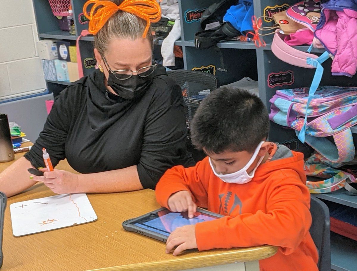 Krystle Demas (@mrs_demas) on Twitter photo Kindergartners in @RESKwondersN113's class became authors and illustrators of their own pumpkin life cycle book today using <a href="/BookCreatorApp/">Book Creator Team</a>! They will soon enhance their book with their own voice! #WeRrandolph @RES_Roadrunners Kindergartners in @RESKwondersN113's class became authors and illustrators of their own pumpkin life cycle book today using <a href="/BookCreatorApp/">Book Creator Team</a>! They will soon enhance their book with their own voice! #WeRrandolph @RES_Roadrunners