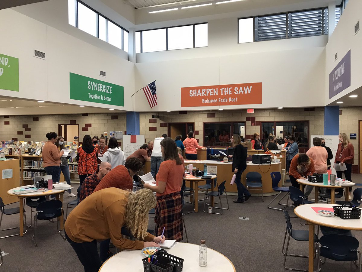 We had a great afternoon engaging in team building and goal setting activities! #LonsdaleLeaders