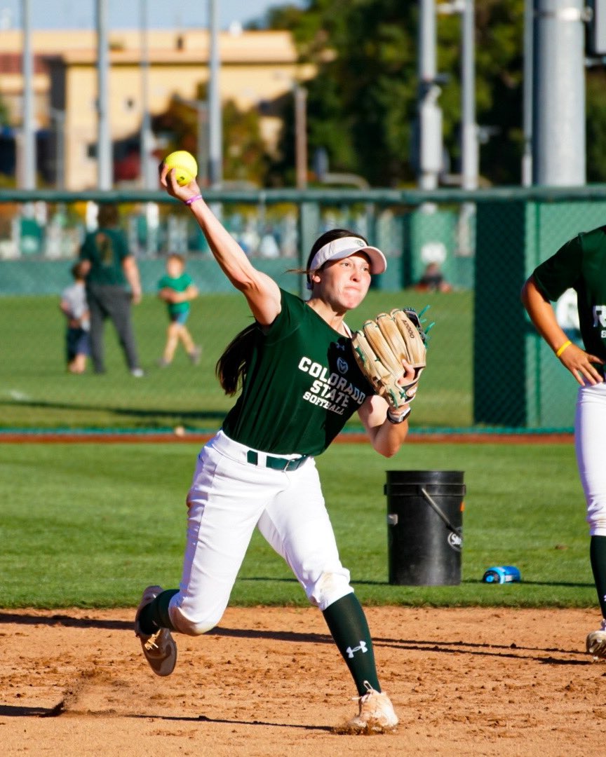 That arm muscle tho… 💪😏 

#MakingHerMark