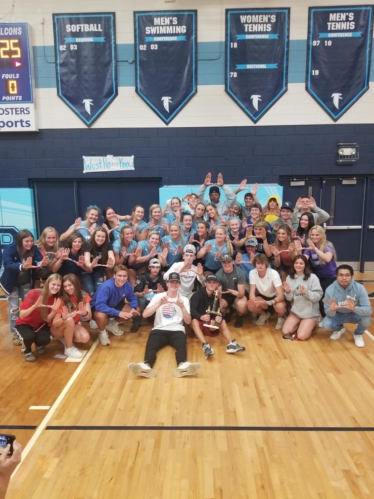 dowlinjs's tweet photo. In a world that doesn’t make a lot of sense to me right now…. The one thing that always has and always will is ATHLETICS AND BEING PART OF A TEAM!!! So proud of my girls and the students for coming out and showing us love tonight!! #FALCONFAMILY https://t.co/J6A4Y5Elu2