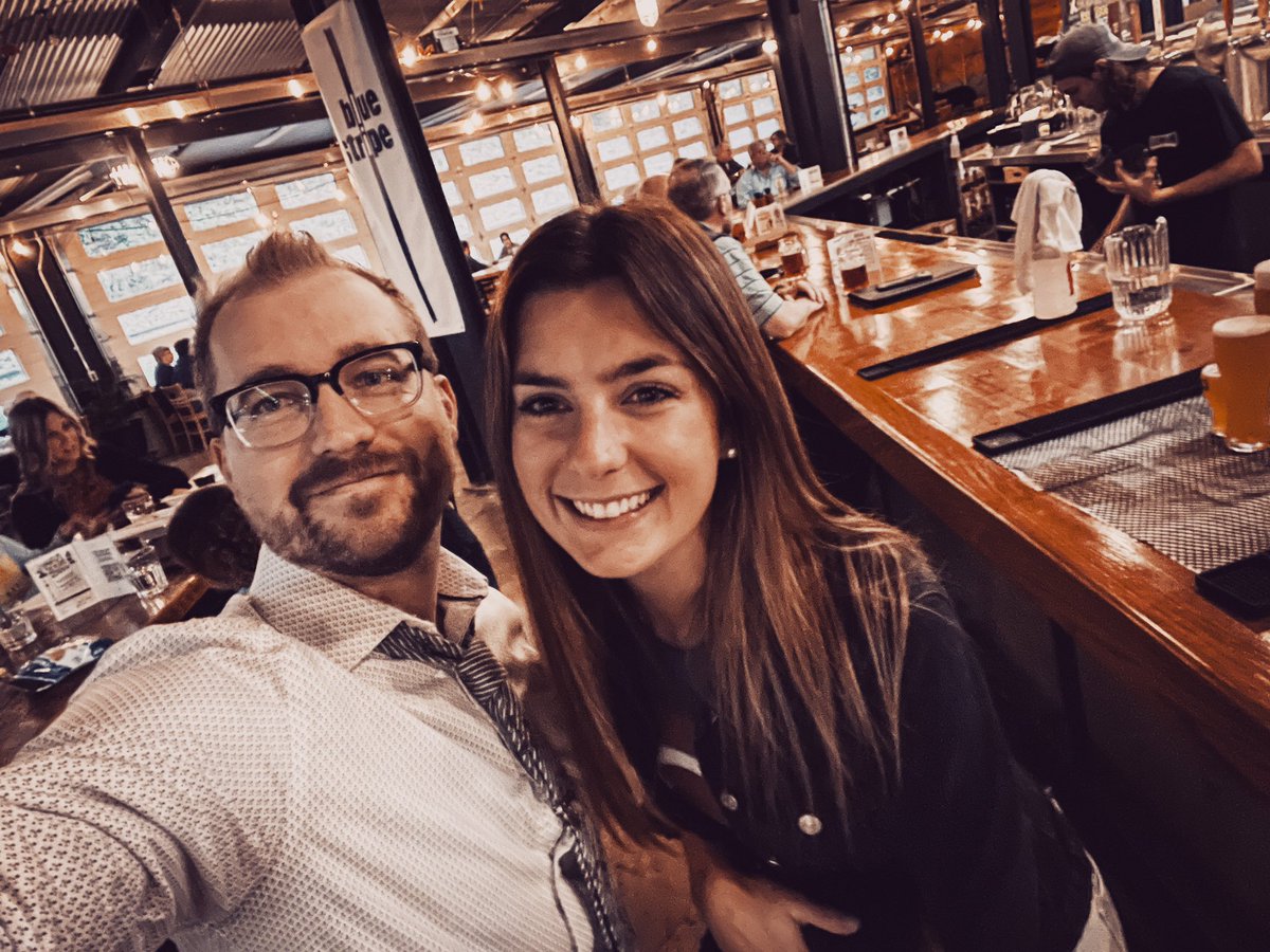 bradenfieldwork's tweet photo. Meetup with Anna &amp; @ToastTab at Axemann and The Blonde Bistro🐟+🍞 Braden is a Local Toast Inc Partner https://t.co/UHuZA1SfqS