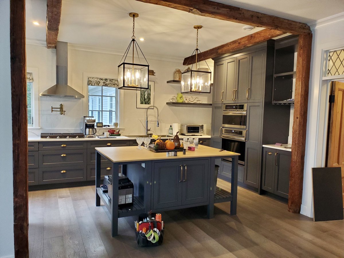 Genuinekitchens's tweet photo. Another beautiful Genuine Kitchen! #genuinekitchens #customcabinetryhalifax #customdesign #loveyourspace https://t.co/HsAwhHZafA