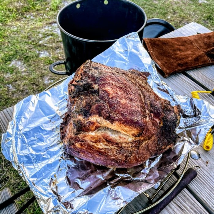 campsitecooks's tweet photo. These seven points were pretty helpful in our research in deciding which smoker to bring with us full-time RV’ing. https://t.co/02Szf8RCgF #smoker #portability #pitbarrel #grill #portablesmoker https://t.co/QUUi1aCkb1
