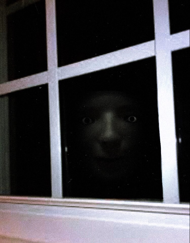 SinisterScribbles tweet media