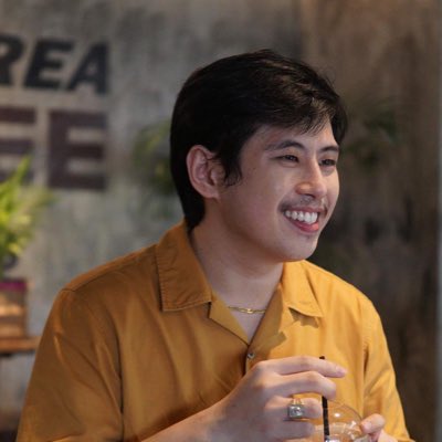 MRTNCSTRO's tweet photo. #NewProfilePic https://t.co/UVw3HOgiI2
