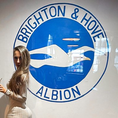 demicrosss's tweet photo. #NewProfilePic - Had to be done really.  Top pub to date, not biased in the slightest 🙃😌 https://t.co/HqIYXeOx5o