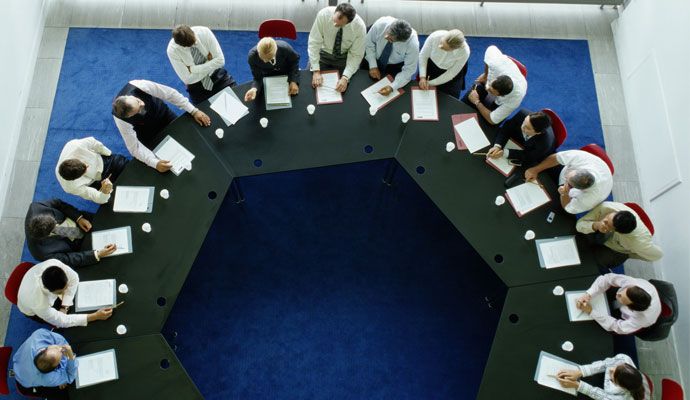 Bias in the boardroom: How board members can spot—and combat the effects of—four common biases that may be holding them back. #BoardofDirectors sb.stratbz.to/BoardCulture