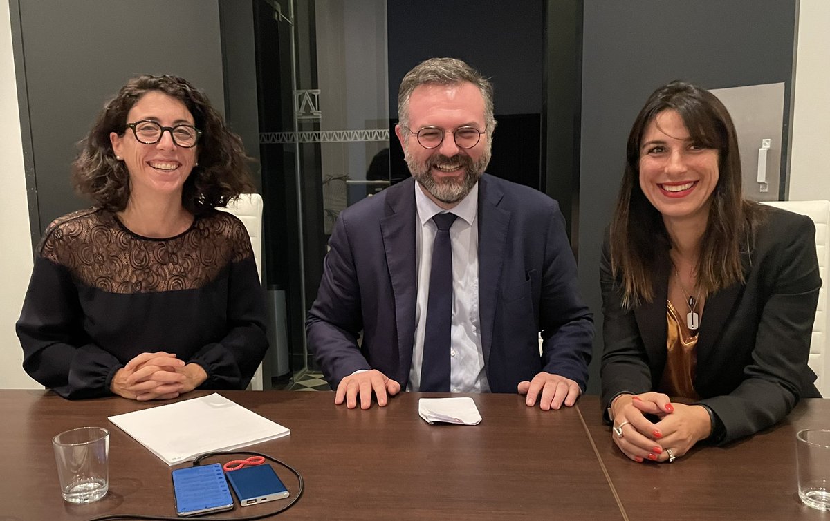 CRCC_GA's tweet photo. 🚀 Réunion du groupe de travail « Formation à la prévention des entreprises en difficulté Région Nouvelle Aquitaine  des professionnels du chiffre et du droit » constitué par le député @RomainGrau suite à l’initiative conjointe @gwladys_tohier et de Maître BLANCH 🚀 https://t.co/1EYRff66zq