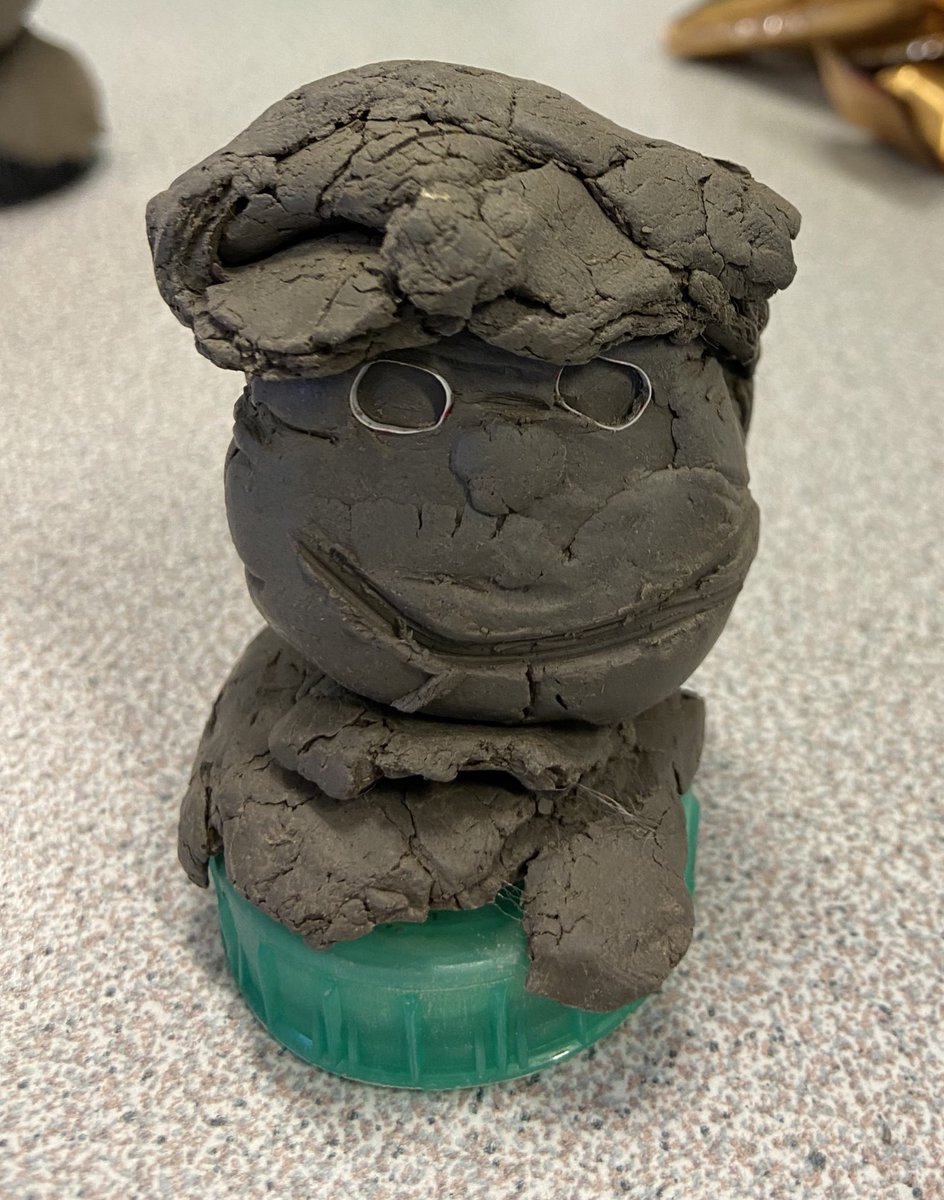 DeBeauvoirSch's tweet photo. Inspired by their #BHM2021 learning about Rosa Parks, #beechclass have created their own clay statues of this wonderful and inspiring woman. #art #dt #history #year1 https://t.co/chPbIB0ka5