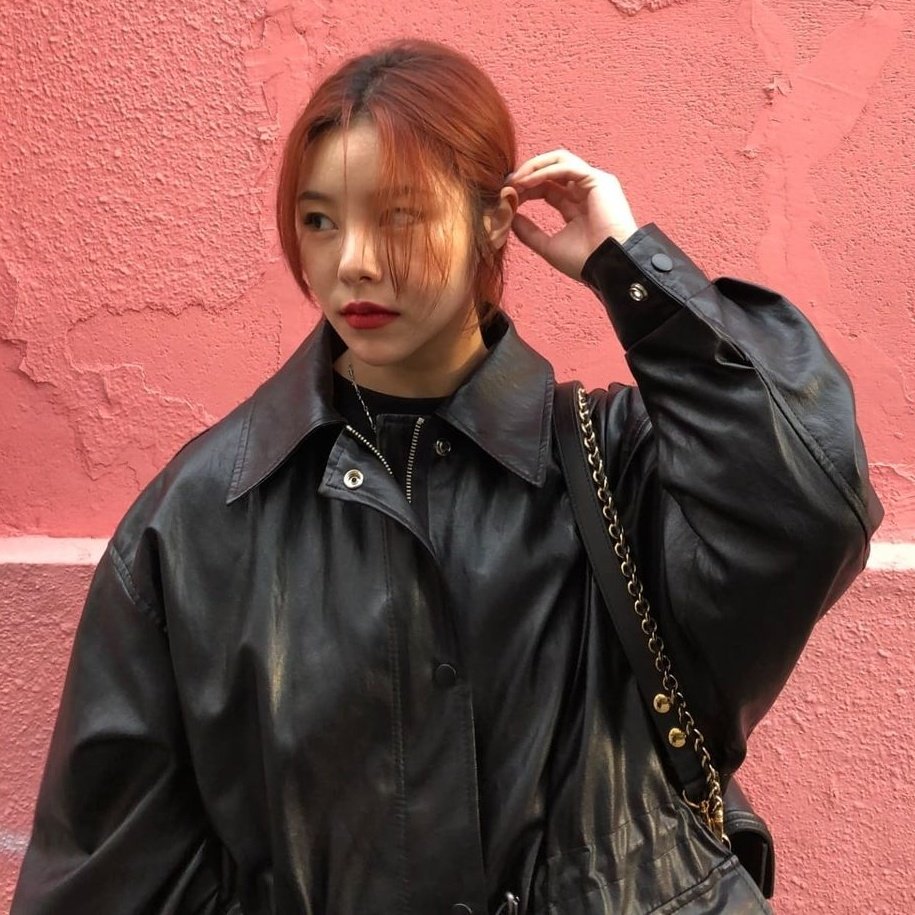 EG1RLWHEEIN's tweet photo. fell in love with her https://t.co/CtJuWI6qZk