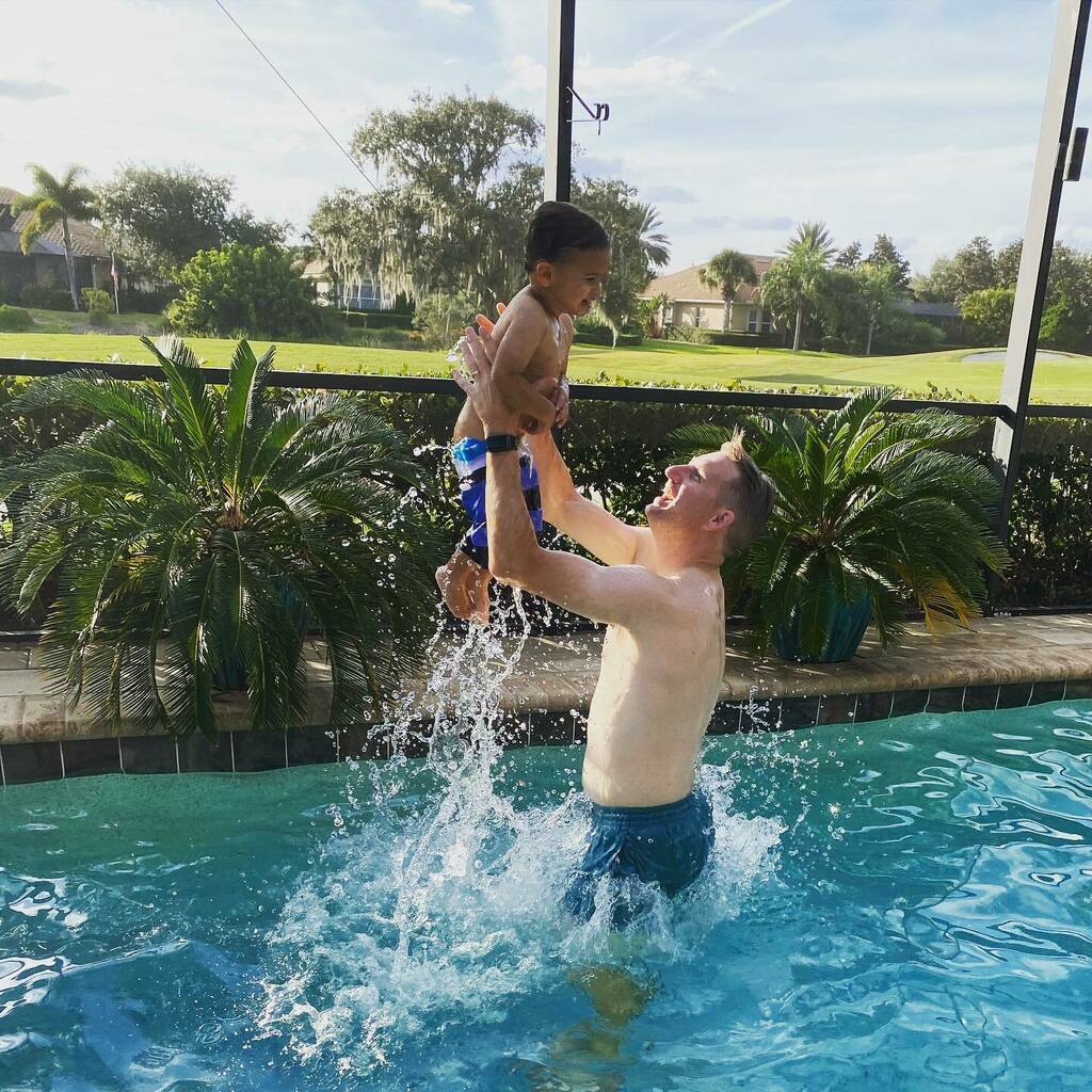 Why did no one tell me how great fatherhood would be when your kid wants you to continually be tossed into the air in a pool? Noah was so brave and kept wanting to go higher and would say “dada, one morrrr, highaaa” while pointing his finger ☝️ Needless … instagr.am/p/CVRZzastBNI/