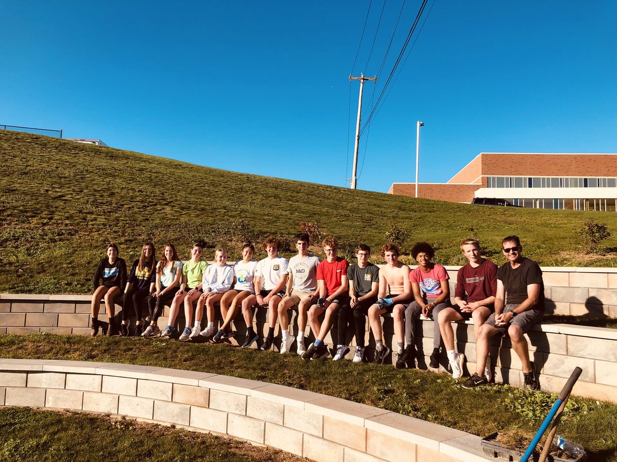 mcdswimdive's tweet photo. Members of the Swimming &amp; Diving team volunteered their time to enhance the area around the high school's amphitheater.  Special thanks to Bailey Landscape for donating some beautiful plants. https://t.co/CBTNWzRs4U