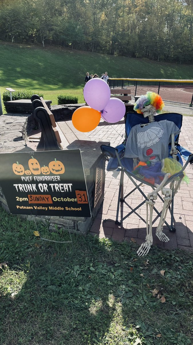 EducationPutnam's tweet photo. Join the Halloween festivities.  We would love to have the parking lot full of trunks.  Sign up with your friends or teams or clubs!   https://t.co/R5q5OLEfDZ https://t.co/CqW8YaVIbc