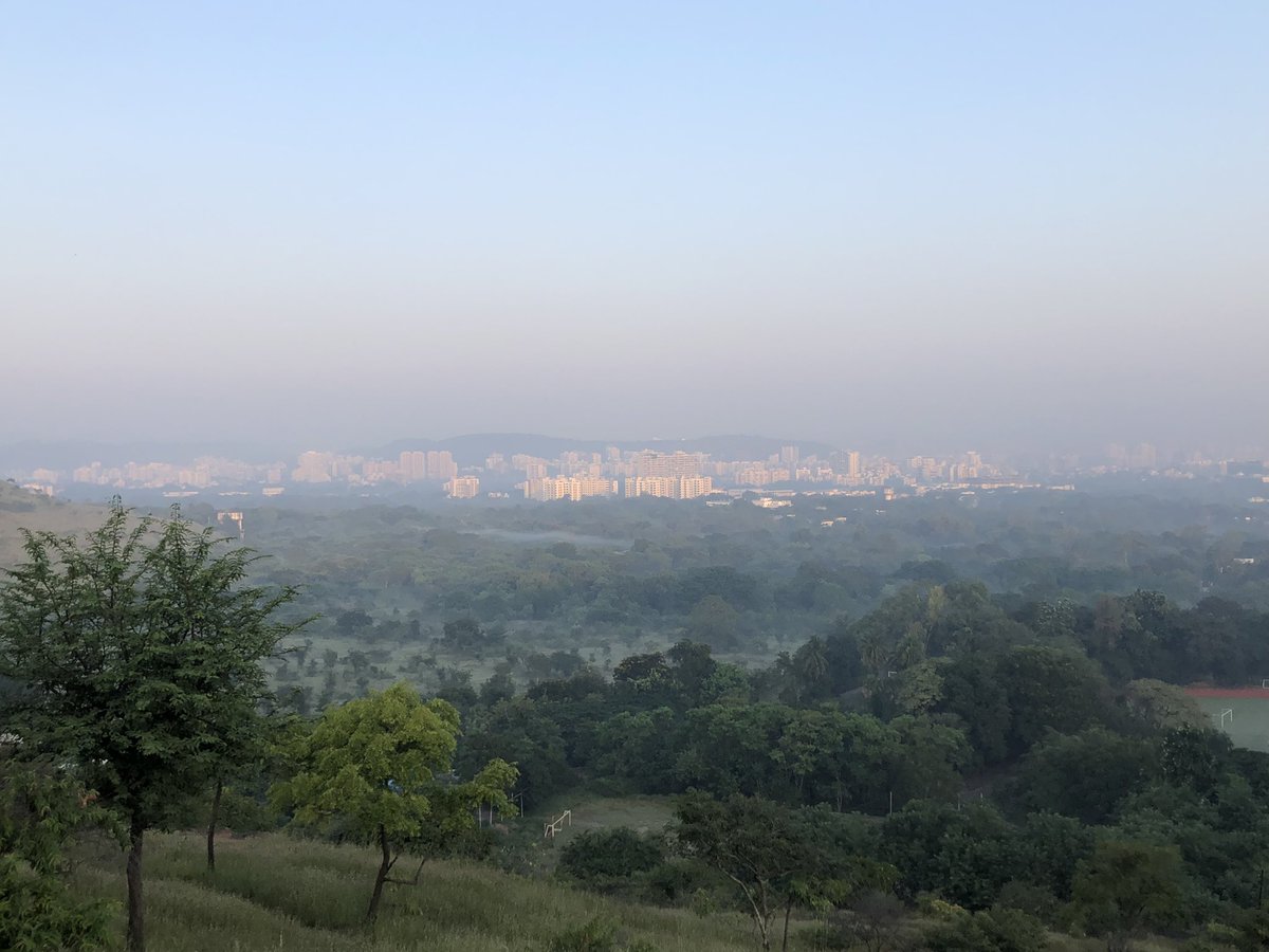 amarbarwe's tweet photo. Morning Glory! A hike up ending with a fantastic view of Pune NW, Pashan, Aundh and Baner. Super weather! #Pune #hikeup #weather #October https://t.co/PdK31qa8k6