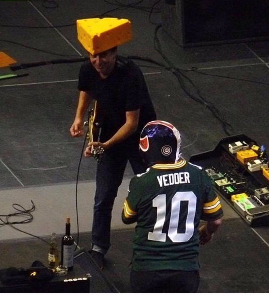 JeffAmentsArmy's tweet photo. #Yieldwaukee 
On October 20, 2014, @PearlJam  played Milwaukee and wowed the crowd by playing Yield front to back. 
Stone and Eddie 📷 by @sylhey.
You can find the #fullshowvideo on YouTube. 
#cheddarhead #packerterritory https://t.co/uSG4EkAzN5