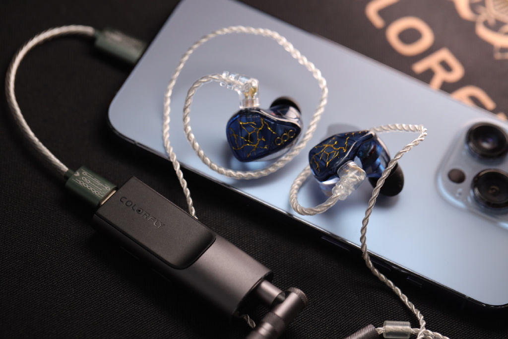 ddhifi_com's tweet image. On the initial release of #Colorfly USB DAC CDA-M1 in China, they made a special offer for the first 30 buyers who can get a free #ddHiFi Lightning Cable #MFi06S, which were soon sold out in less than 30 minutes.