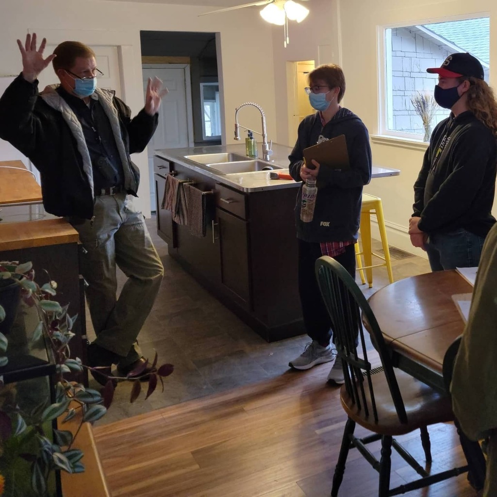 TCS students got a lesson in home energy auditing today. Thank you @quantumhomeinsp ! instagr.am/p/CVRi9JslYNU/